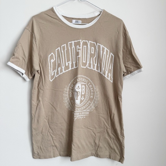 ARDENE | Graphic Ringer Tee - Picture 1 of 3